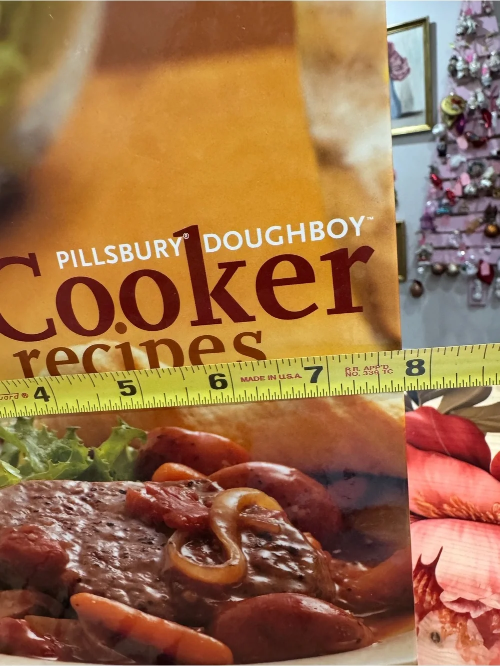 Pillsbury Slow Cooker Recipes Cookbook - Yellow Cover